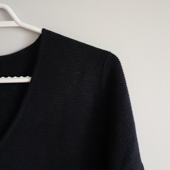 Uniqlo Men's Sz Lrg Blue V-Neck Ribbed Stretch Long Sleeve Pullover Sweater - Picture 5 of 11